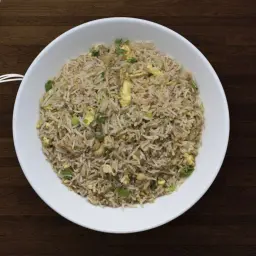 رز الدجاج المقلي